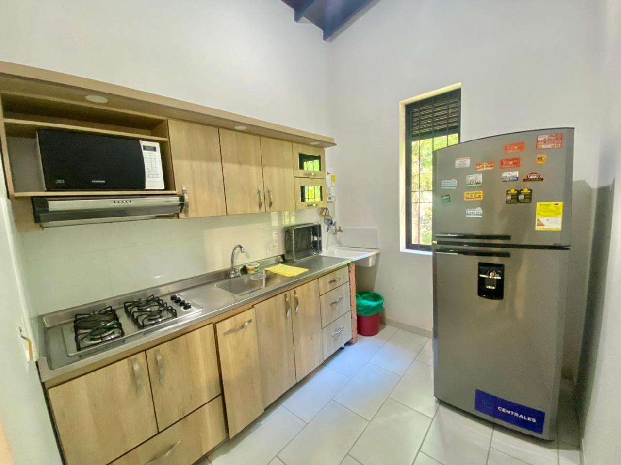 Apartamentos Amoblados Laureles Estadio Medellin Casa Margarita Extérieur photo