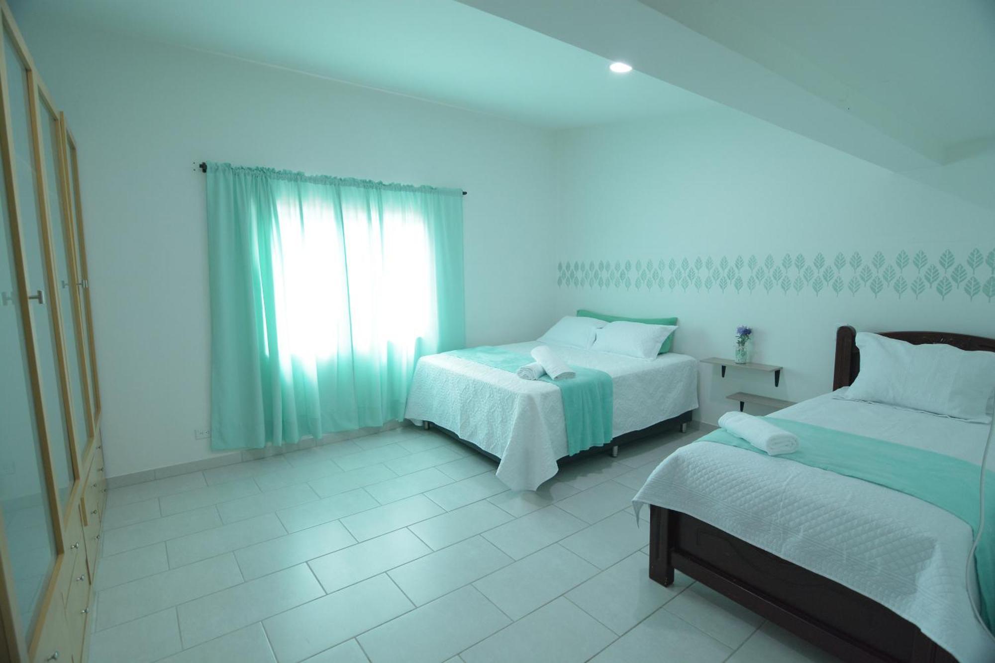 Apartamentos Amoblados Laureles Estadio Medellin Casa Margarita Extérieur photo