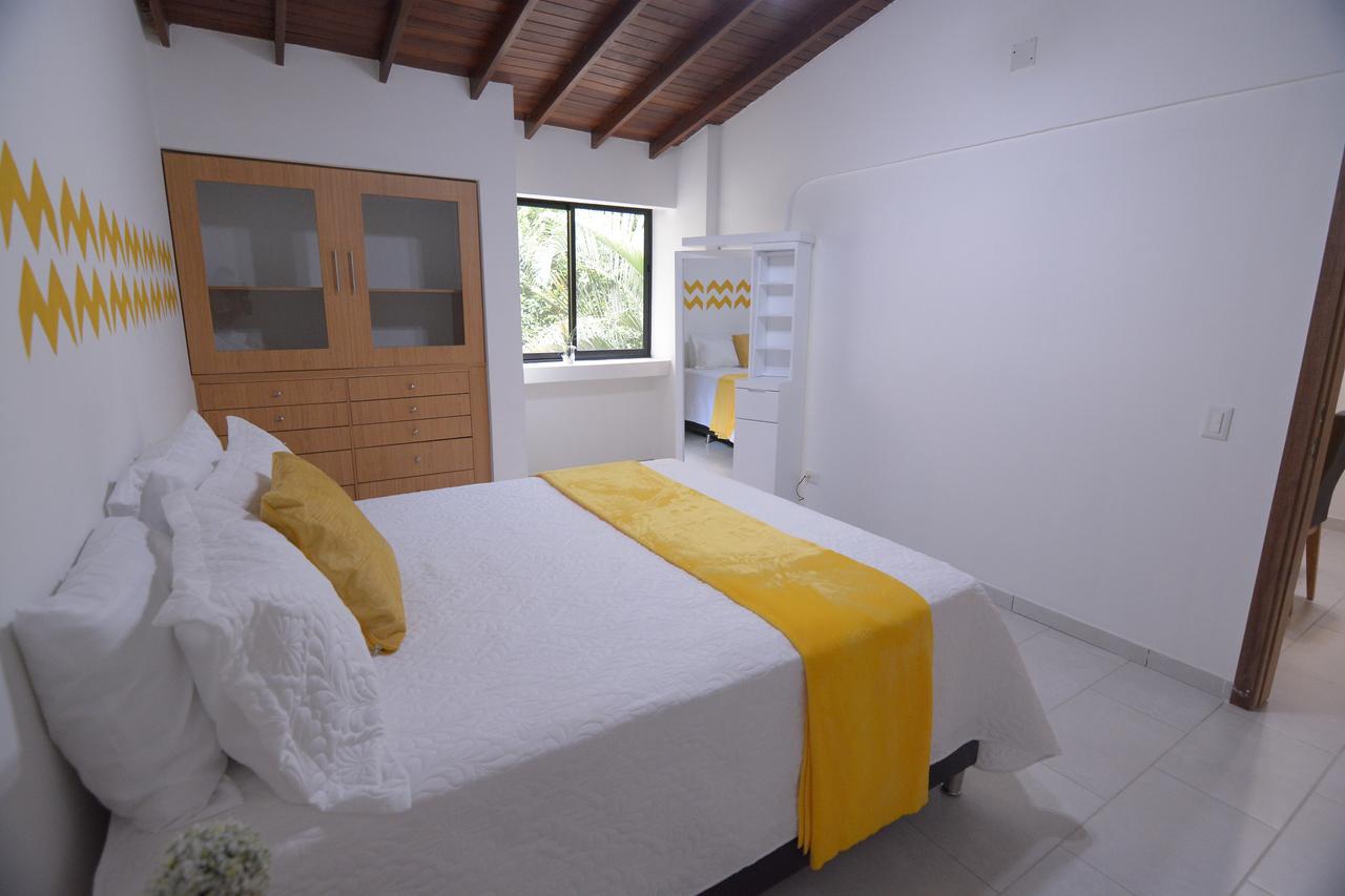 Apartamentos Amoblados Laureles Estadio Medellin Casa Margarita Extérieur photo