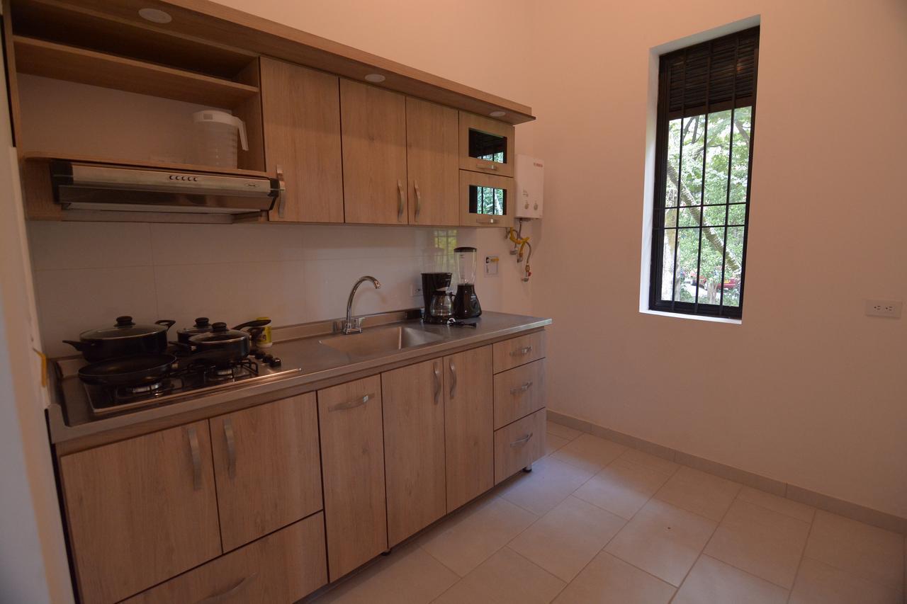 Apartamentos Amoblados Laureles Estadio Medellin Casa Margarita Extérieur photo
