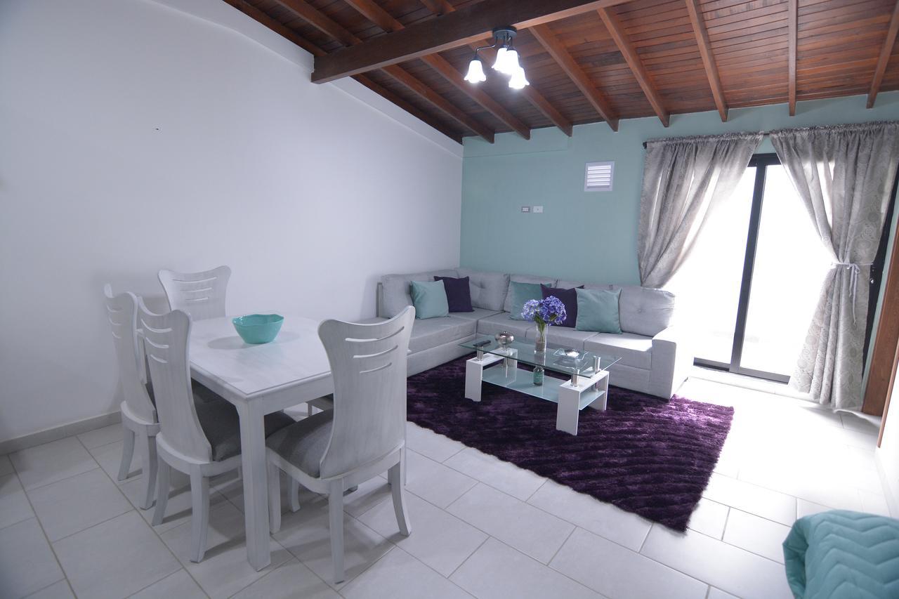 Apartamentos Amoblados Laureles Estadio Medellin Casa Margarita Extérieur photo
