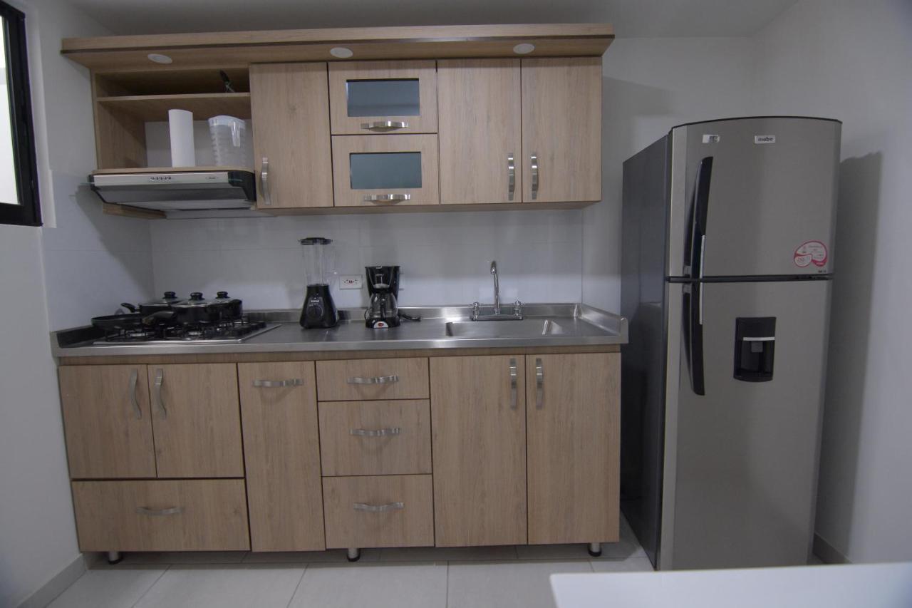 Apartamentos Amoblados Laureles Estadio Medellin Casa Margarita Extérieur photo